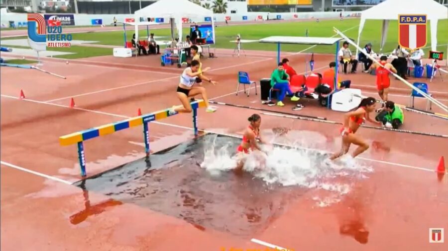 Maria Paula Leiva Impone nuevo record en los 3000 metros con obstáculos en Perú.