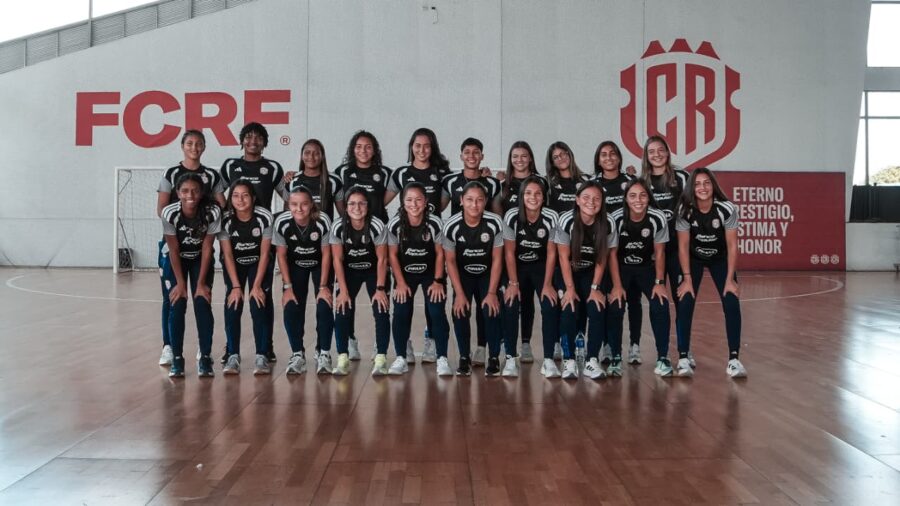 ¡RUMBO A POLONIA, MUCHACHAS!